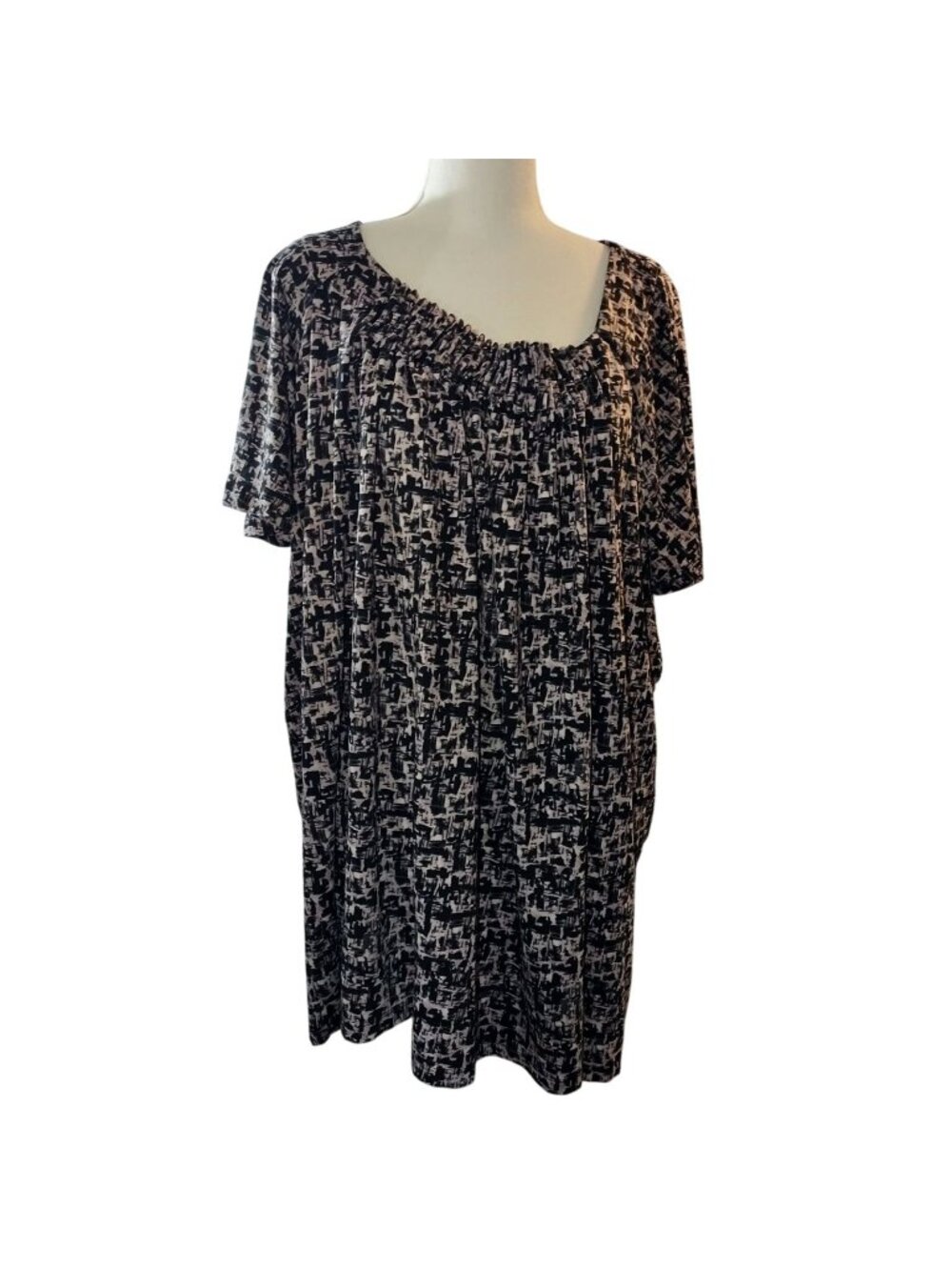 Daisy Fuentes Woman Black & Pink Abstract Print Short Sleeve Top Size 3X